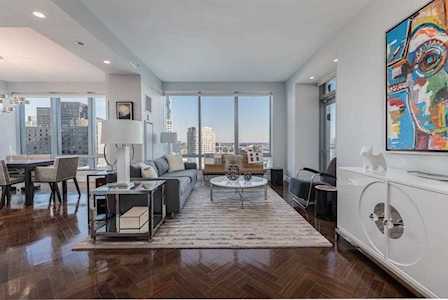 1 Avery St #22C Boston, MA 02111