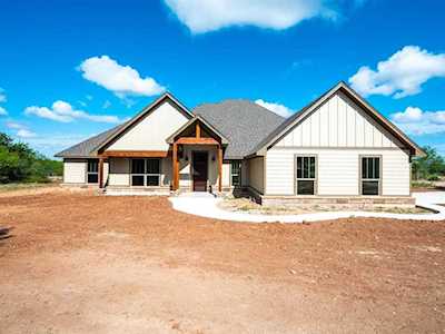 415 Bird Song Stephenville, TX 76401