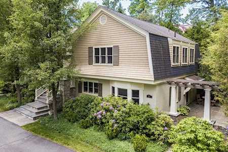 551 Concord Road-Private Drive #1 Sudbury, MA 01776