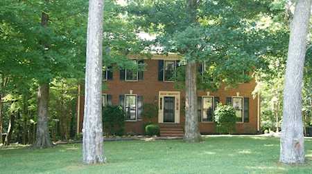 124 Bayview Dr Hendersonville, TN 37075