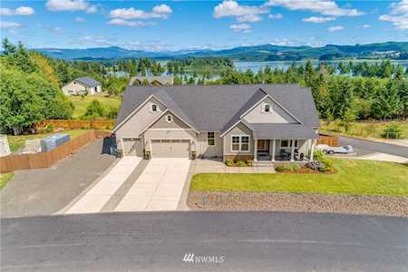 370 Silver Shores Dr Silverlake, WA 98645