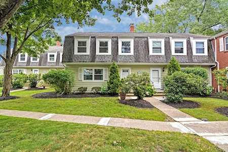 81 Saco St #81 Newton, MA 02464