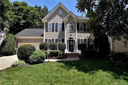 10311 Glencrest Dr Huntersville, NC 28078