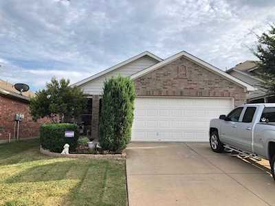 2112 Charmion Lane Fort Worth, TX 76131