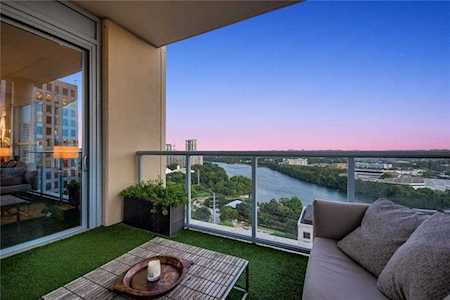 98 San Jacinto Blvd #1601 Austin, TX 78701