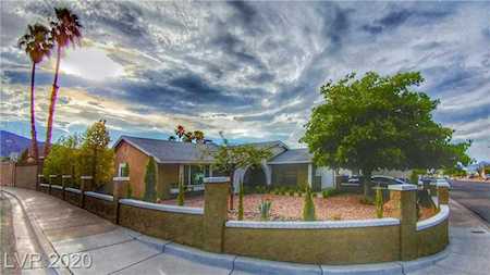 628 Greenway Rd Henderson, NV 89002