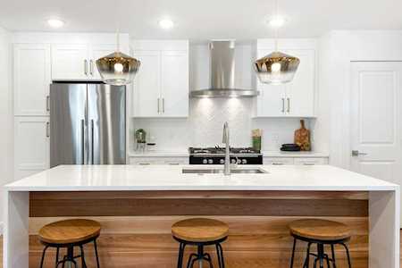 39 Dartmouth St #39 Arlington, MA 02474