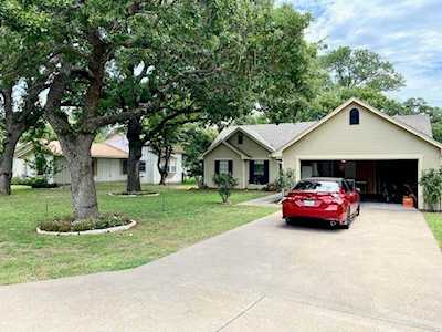 3707 Winding Way Granbury, TX 76049