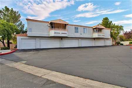 8452 Boseck Dr #255 Las Vegas, NV 89145