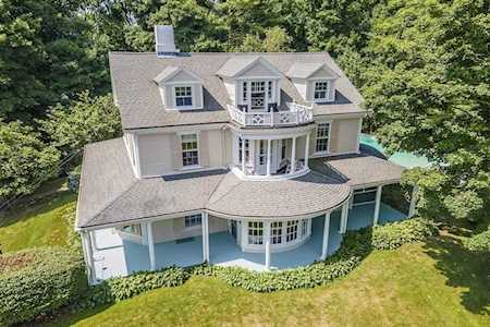 36 Bradley Hill Road Hingham, MA 02043