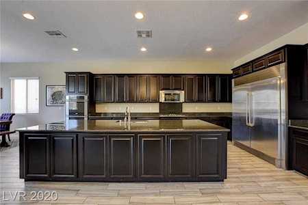 9627 University Ridge Ave Las Vegas, NV 89149