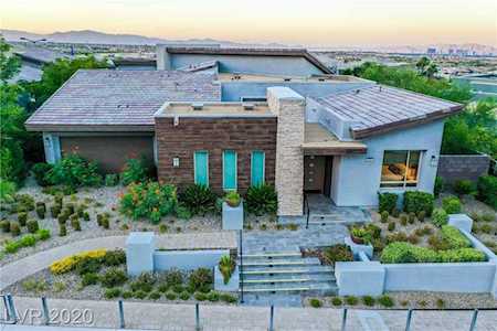 6220 Petroglyph Ave Las Vegas, NV 89135