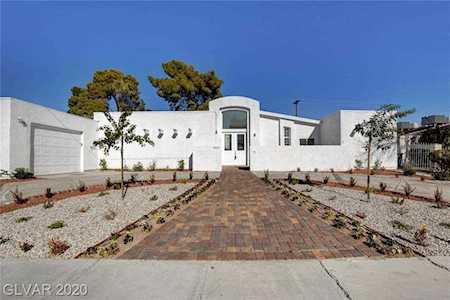 3572 Tioga Way Las Vegas, NV 89109