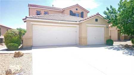 1901 Fighting Falcon Ln North Las Vegas, NV 89031