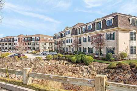 1404 South County Trl #216 East Greenwich, RI 02818