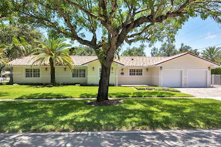 7200 SW 128th St Pinecrest, FL 33156