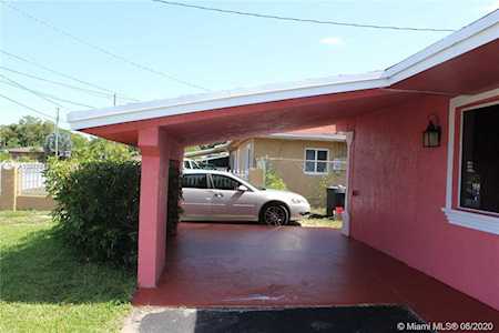 18901 NW 28 Place Miami Gardens, FL 33056