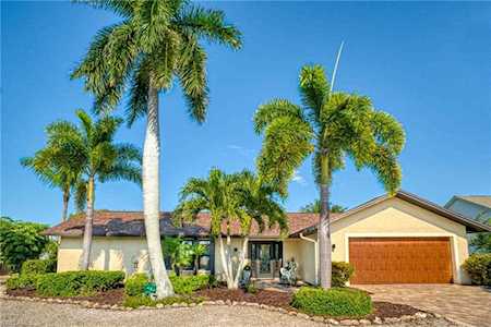 1073 Sand Castle Rd Sanibel, FL 33957