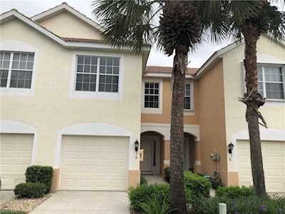 8451 Village Edge Circle #3 Fort Myers, FL 33919