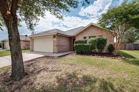 14105 Rodeo Daze Drive Fort Worth, TX 76052