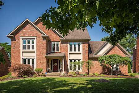1497 Sable Wing Cir Louisville, KY 40223