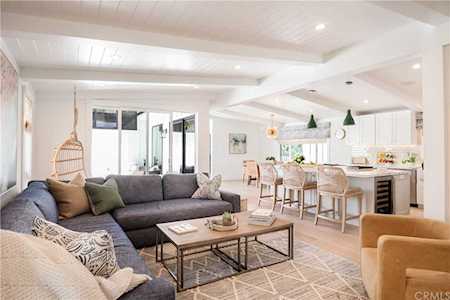2618 Laurel Avenue Manhattan Beach, CA 90266