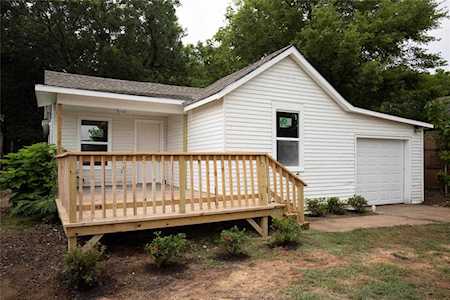 228 W Hanna Street Denison, TX 75020