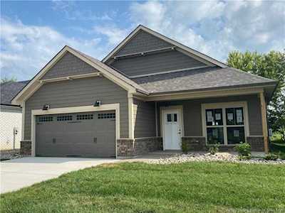 4688 Red Tail Ridge Jeffersonville, IN 47130