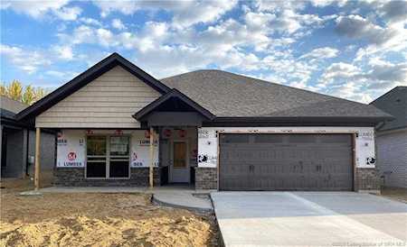 4682 Red Tail Ridge Jeffersonville, IN 47130