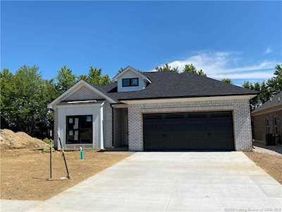 4690 Red Tail Ridge Jeffersonville, IN 47130