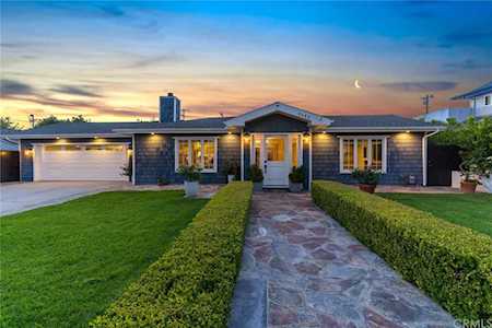 2453 Santa Ana Avenue Costa Mesa, CA 92627
