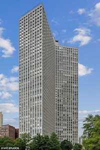 2626 N Lakeview Ave #3003 Chicago, IL 60614