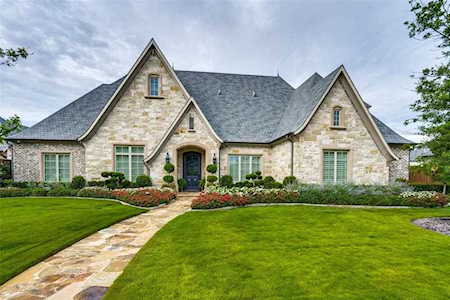 6404 Drawbridge Lane Plano, TX 75024