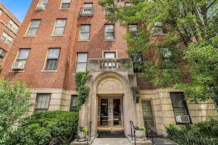 1945 Commonwealth Ave #33 Boston, MA 02135