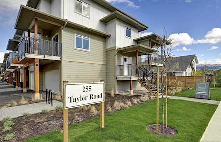 255 Taylor Road #7 Kelowna, BC V1X4G1