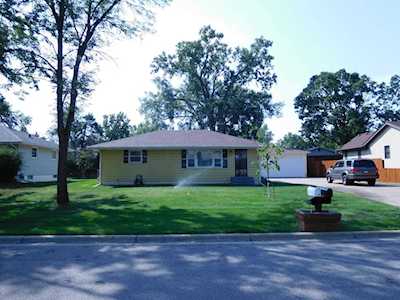 854 Lund Avenue NE Spring Lake Park, MN 55432