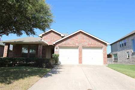 400 lockhurst Anna, TX 75409