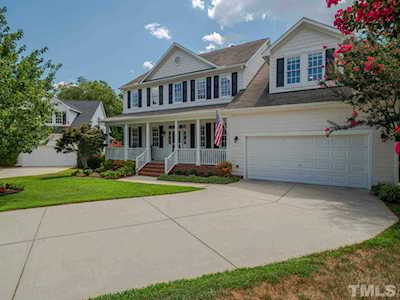 2112 Covered Bridge Court Raleigh, NC 27614