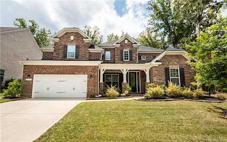 8608 Fairgreen Ave Waxhaw, NC 28173