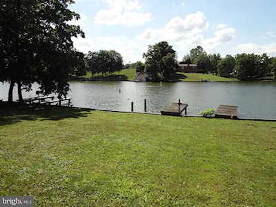 499 Heritage Dr Gettysburg, PA 17325