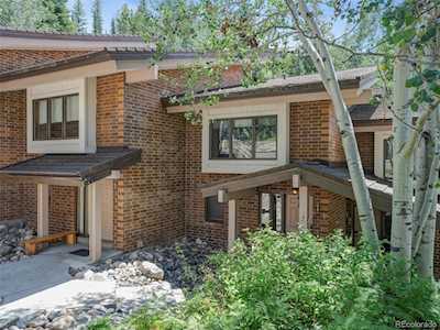 2735 Burgess Creek Rd Steamboat Springs, CO 80487
