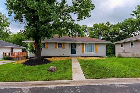 4605 Llama Ln St Joseph, MO 64506
