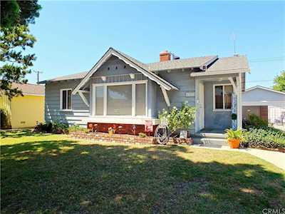 6321 La Jara Street Lakewood, CA 90713