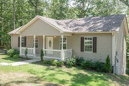 531 Skyview Dr Ashland City, TN 37015