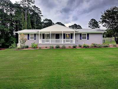 3431 Landrum Dr SE Smyrna, GA 30082