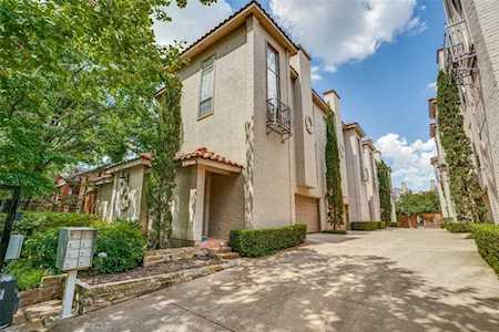 4508 Bowser Avenue #B Dallas, TX 75219