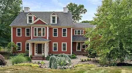 66 Pokanoket Lane Marshfield, MA 02050