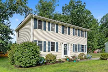 11 Linwood Avenue Tyngsborough, MA 01879