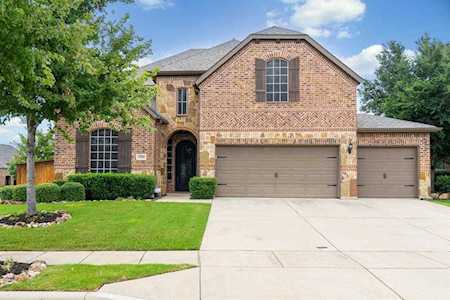 12801 Parade Grounds Lane Fort Worth, TX 76244