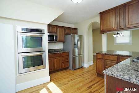 2733 Randolph St Lincoln, NE 68510
